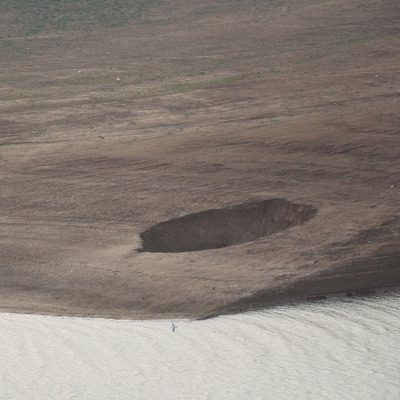 Deprem sonrası Batman'da baraj havzasında obruk oluştu!