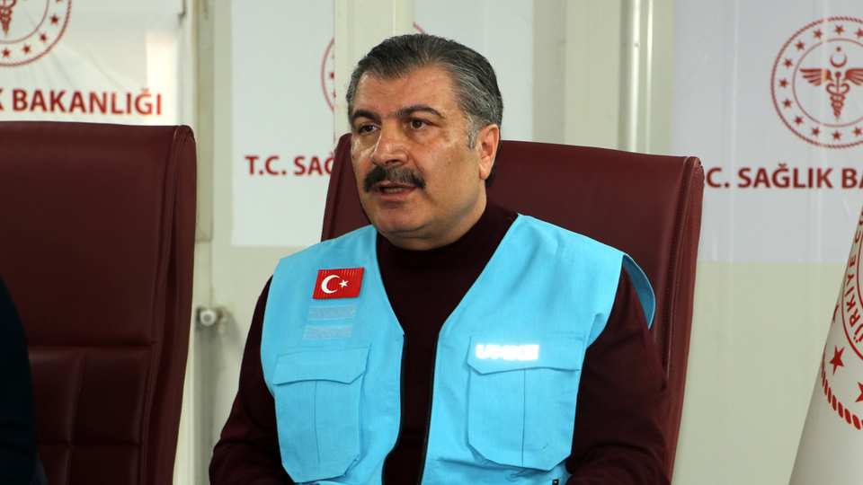 Sağlık Bakanı Koca'dan salgın açıklaması