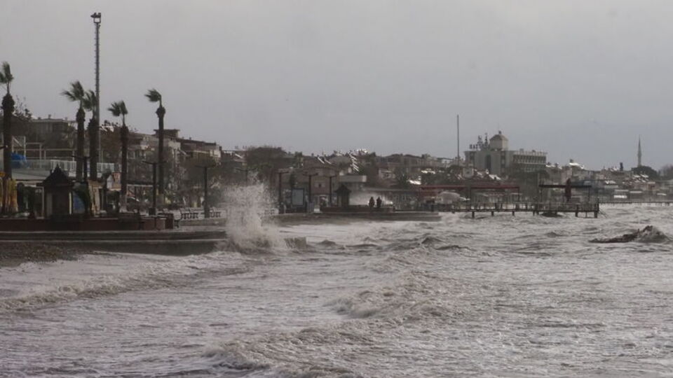 Edremit Körfezi için kuvvetli sağanak uyarısı
