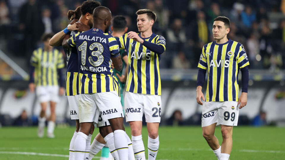 Fenerbahçe, Sevilla karşısına çıkıyor!