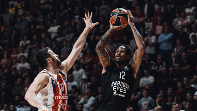 Efes, Belgrad'da farklı mağlup