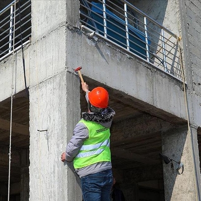 İnşaat mühendisleri diplomalarını kiralıyor