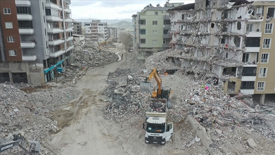 Deprem soruşturmalarındaki tutuklu sayısı açıklandı