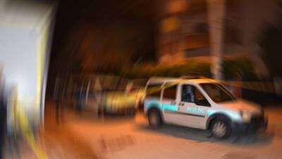 Kahvehanecinin oğlu müşteriye kurşun yağdırdı