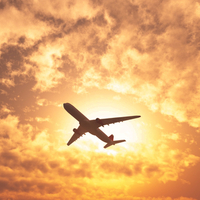 Uçuş sırasında acil durum kapısı açılabilir mi?