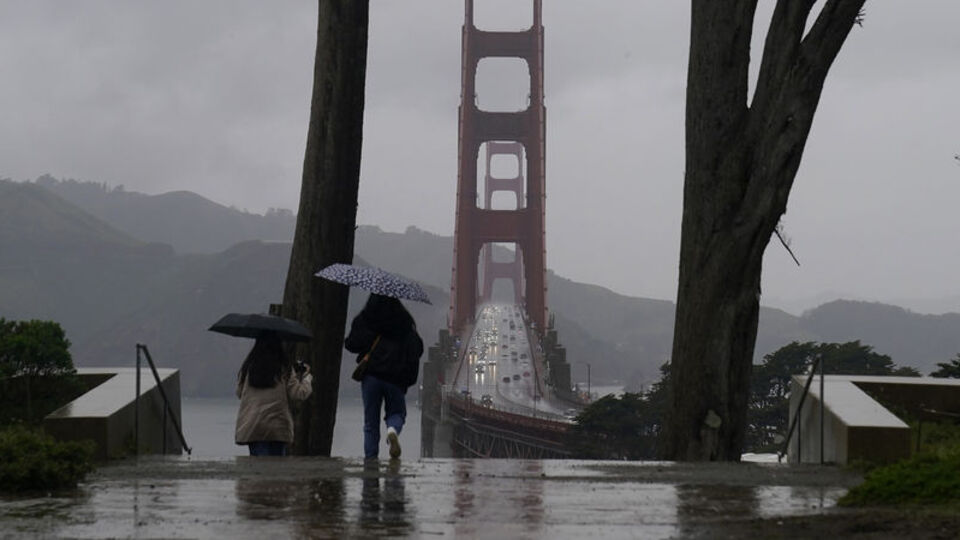 California'da aşırı yağış ve fırtına: 2 ölü