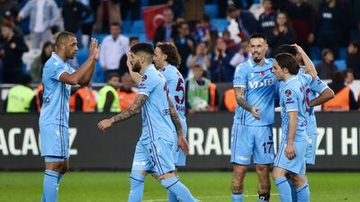 Lige evinde aldığı puanlarla tutundu