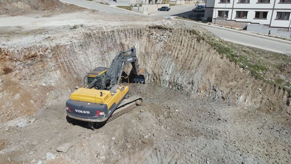 'Dulkadiroğlu'nda ilk kazmayı vurduk'