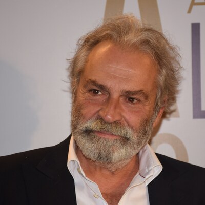 Haluk Bilginer bu akşam sahneye çıkacak