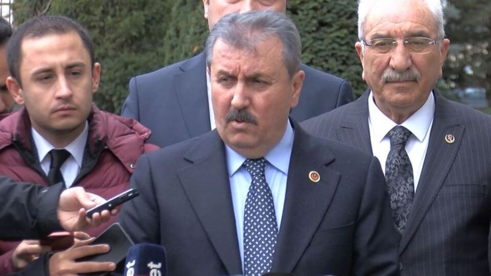 Destici'den seçim açıklaması