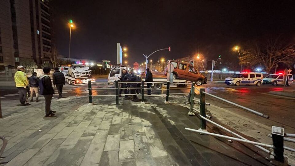 Kayseri'deki zincirleme kazada 1 kişi yaralandı