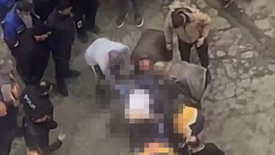 Trafik cezası nedeniyle tartıştığı arkadaşını öldürdü