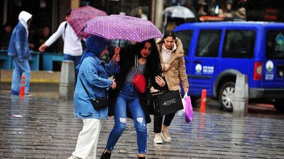 Sağanak ve toz taşınımı uyarısı!