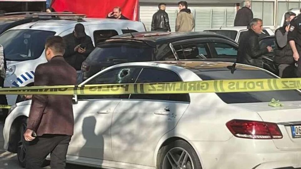 Kafeye pompalı tüfekle saldırı: 1 yaralı