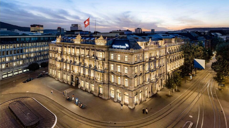 167 yıllık finans devi eriyor