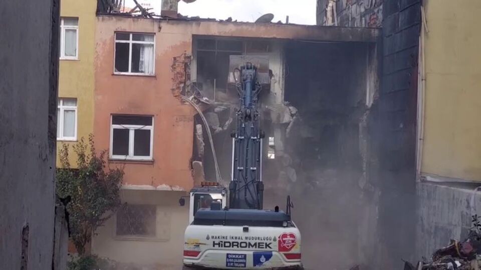 Kadıköy'deki patlamaya "terör"den takipsizlik