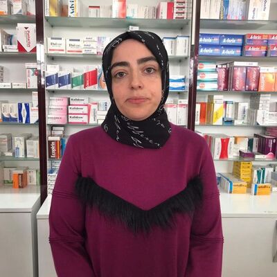 Eczacının yiyecek ve içeceğine şizofreni ilacı koydular! Korkunç plan!