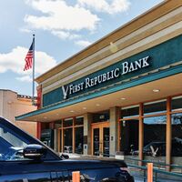 First Republic Bank'a 30 milyar dolarlık mevduat desteği