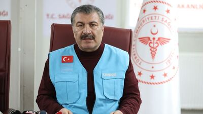 Bakan Koca: 9 bin 881 depremzedenin hastanelerde tedavisi sürüyor