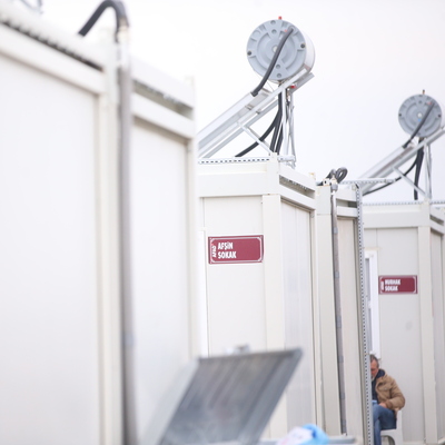 Cadde ve ilçelerin isimleri konteynerlerde yaşatılıyor!