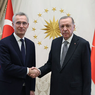 Cumhurbaşkanı Erdoğan, NATO Genel Sekreteri'yle görüştü