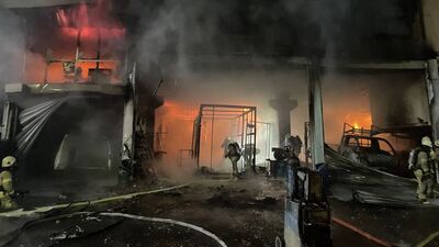 İş yerinde çıkan yangın hasara neden oldu