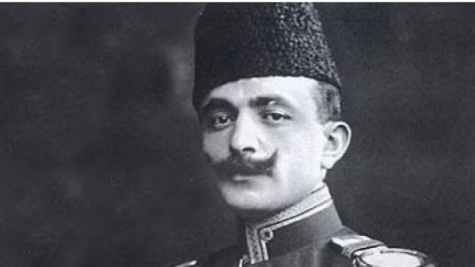 Enver Paşa ve iki uçtaki adaş