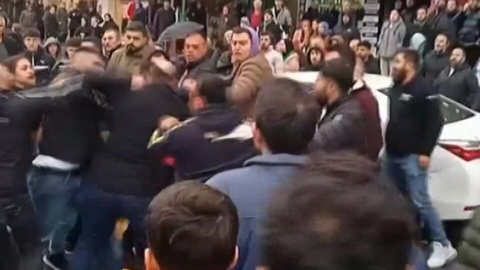 Kaza sonrası yumruklu kavga