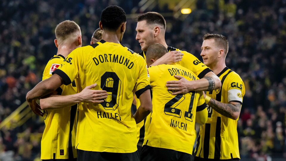 Dortmund 6 golle zirveye çıktı!