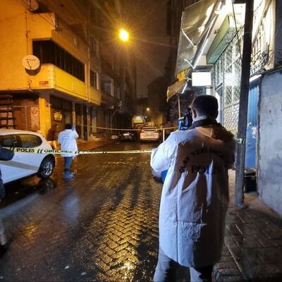 Beyoğlu'nda kıraathanede silahlı saldırı