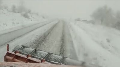 Tunceli-Erzincan kara yolu zincirsiz TIR geçişlerine kapatıldı