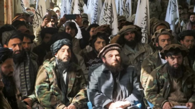 Taliban lideri, yetkililerin oğullarını hükümet kurumlarına atamasını yasakladı