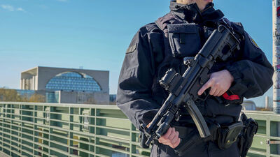 Almanya'da aşırı sağcıların işlediği suçlar yeniden artışta