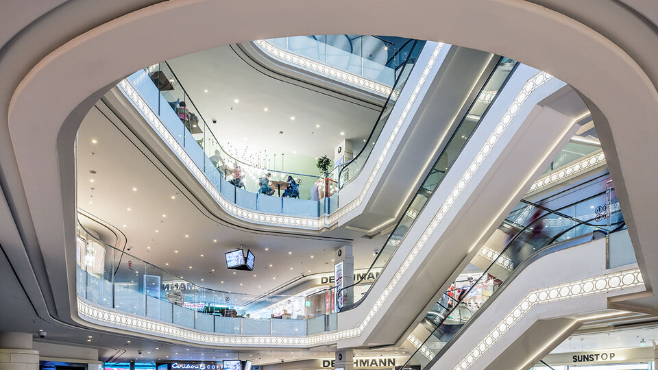 İstiklal'in tek AVM'si Denizbank'ın