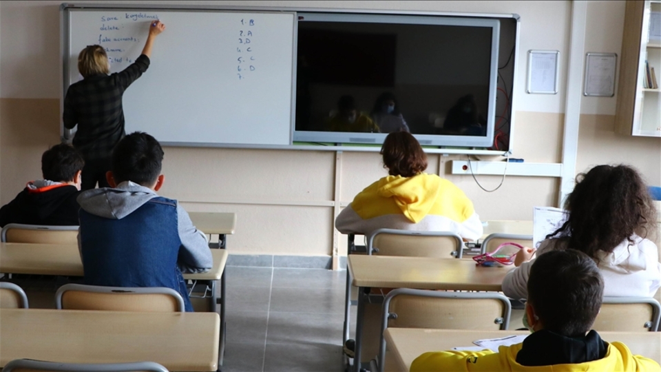 Depremden etkilenen 4 ildeki özel takviye kursları bugünden itibaren açılabilecek