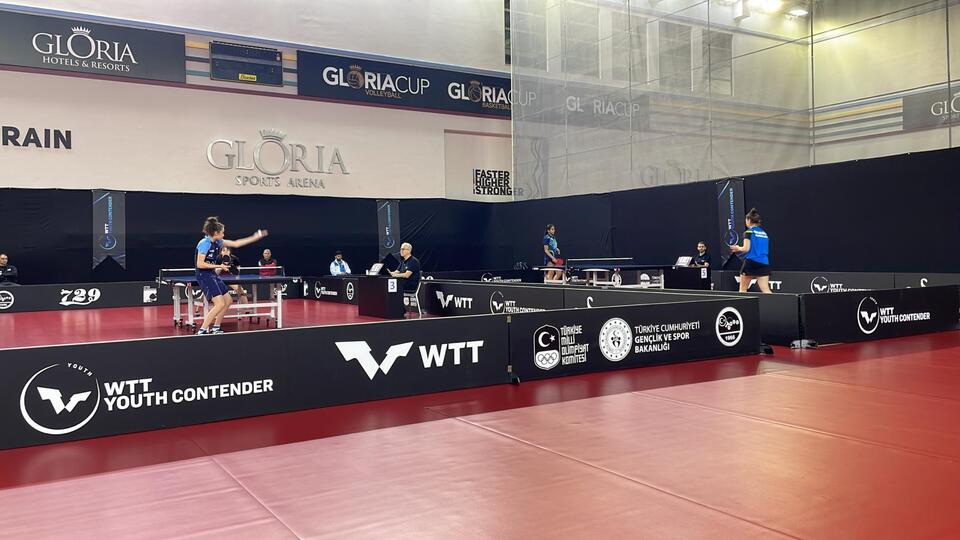 Masa tenisi rüzgarı Antalya'da esiyor