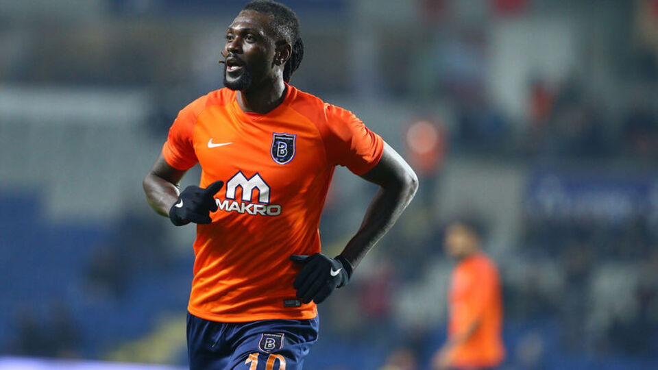 Adebayor, futbolu bıraktığını açıkladı
