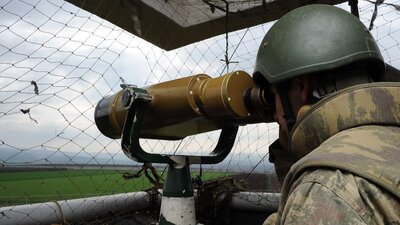 FETÖ şüphelisi eski yarbay sınırda yakalandı!