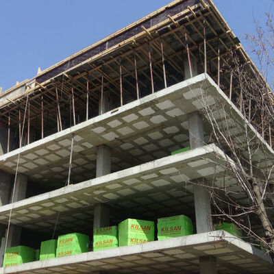 Beton kalitesi cinayeti! Bıçakladı