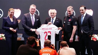Mercedes-Benz, TFF ile uzattı