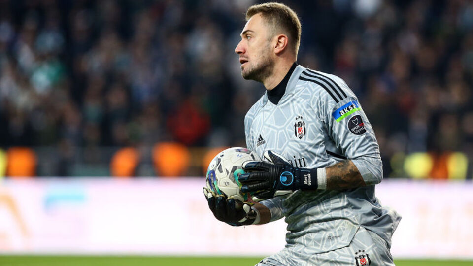 Mert Günok tecrübesini gösterdi