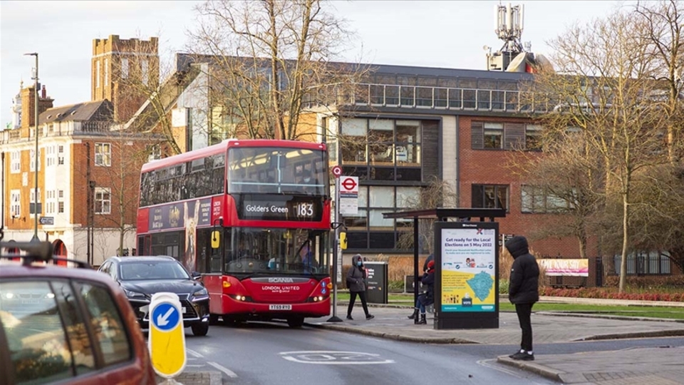 İngiltere'de enflasyon beklentileri aştı