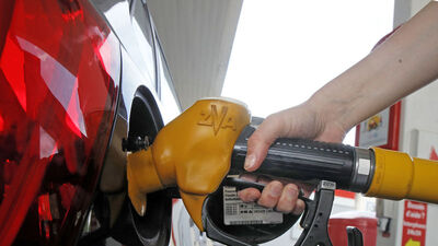 Fransa'da grevler sonrası akaryakıt sıkıntısı