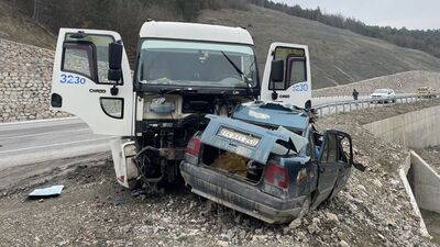 Araç hurdaya döndü! Karı-kocadan acı haber
