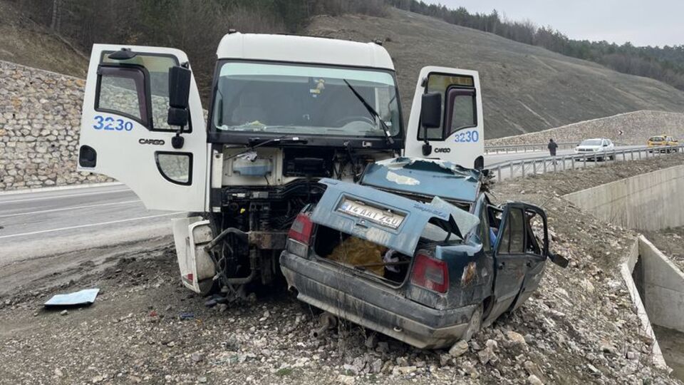 Korkunç kaza! Karı koca can verdi!
