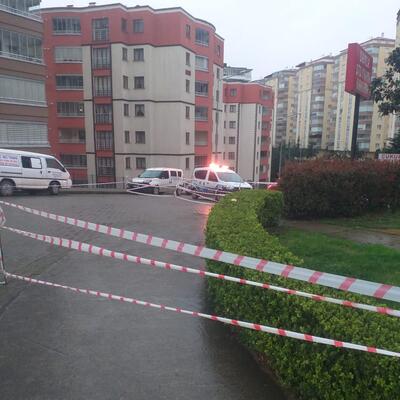 Kamulaştırma olmayınca arazisinden geçen yolu kapattı!