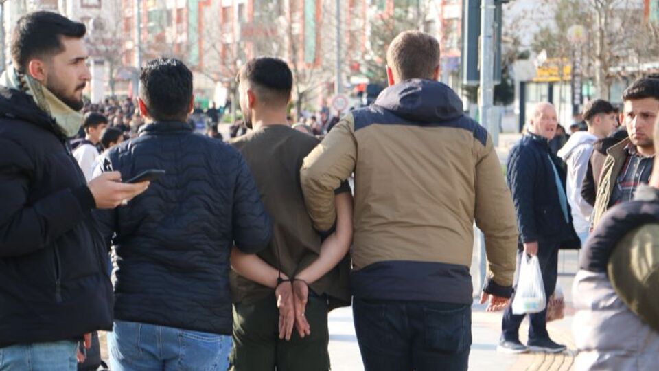 Nevruz etkinliğinde terör örgütü propagandasına soruşturma