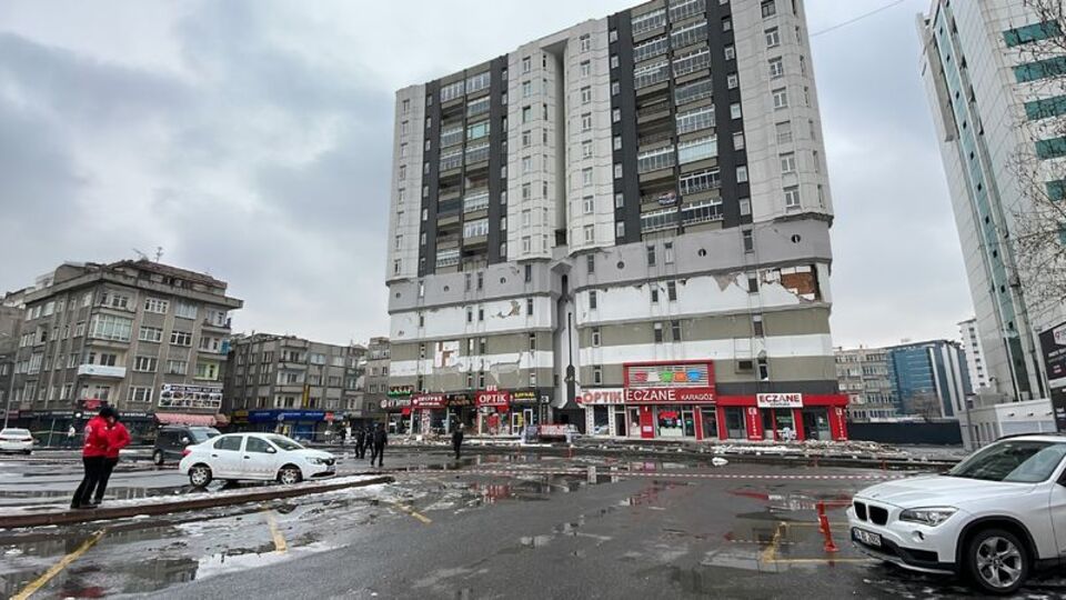 Kayseri'de ağır hasarlı yapı sayısı açıklandı