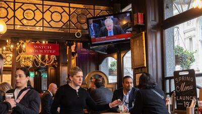 Başbakanlık'ta Covid partileri: Boris Johnson komisyona 3 saat savunma yaptı