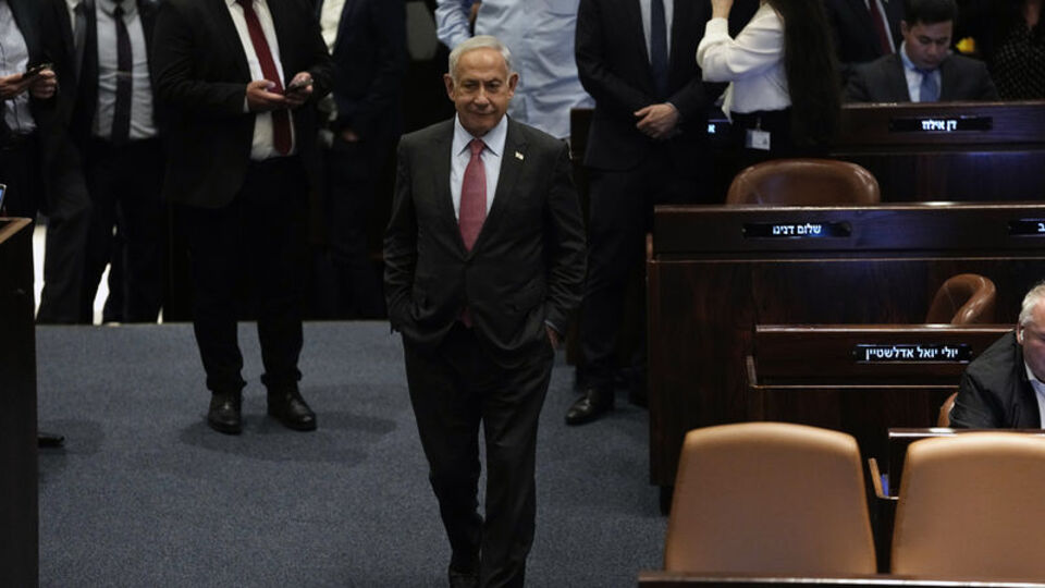 İsrail'de başbakanın görevden alınması zorlaştı